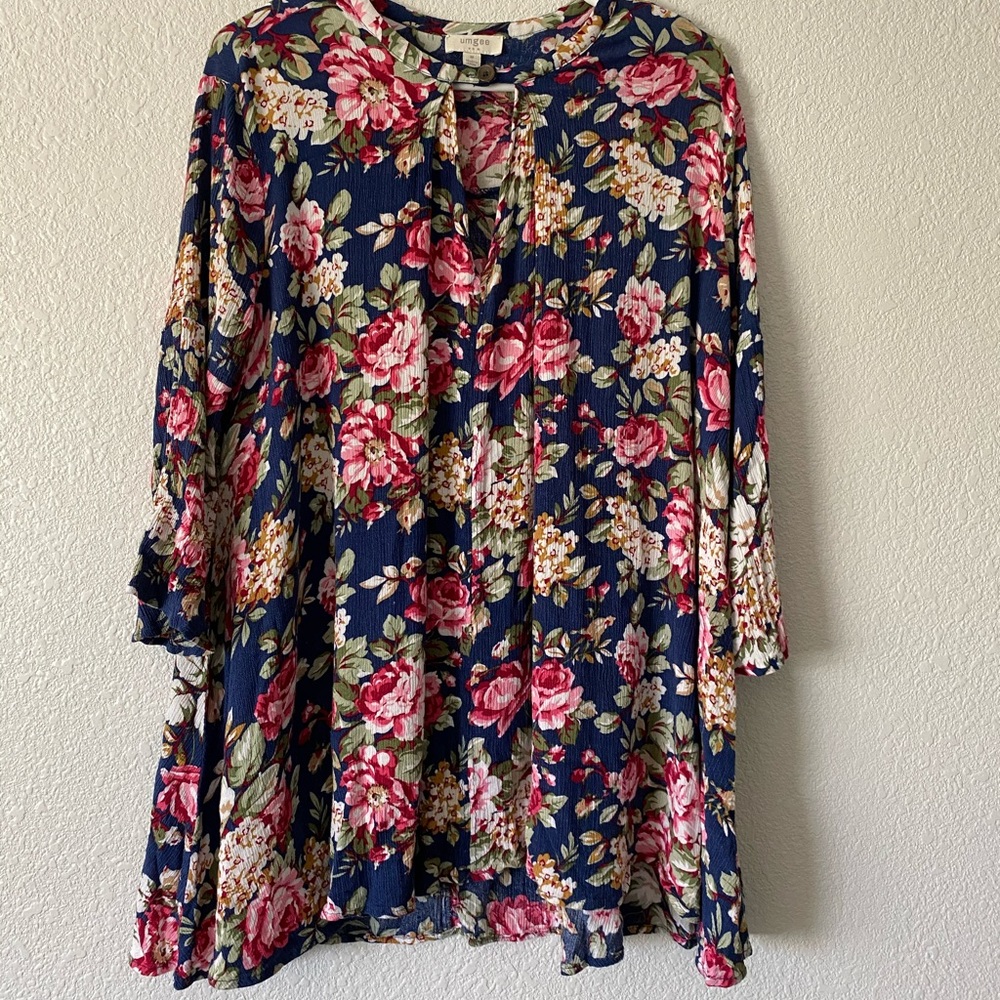 Umgee floral blouse